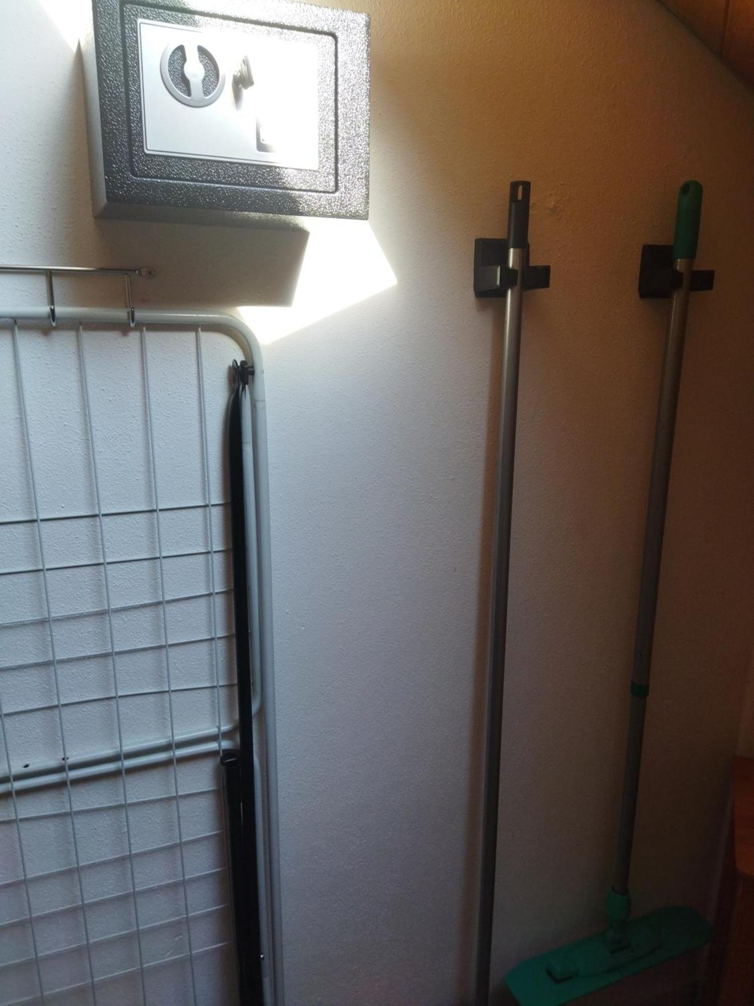 Aussergewoehnliche Atelierferienwohnung Mit Balkon An Der Donau Winzer Kültér fotó